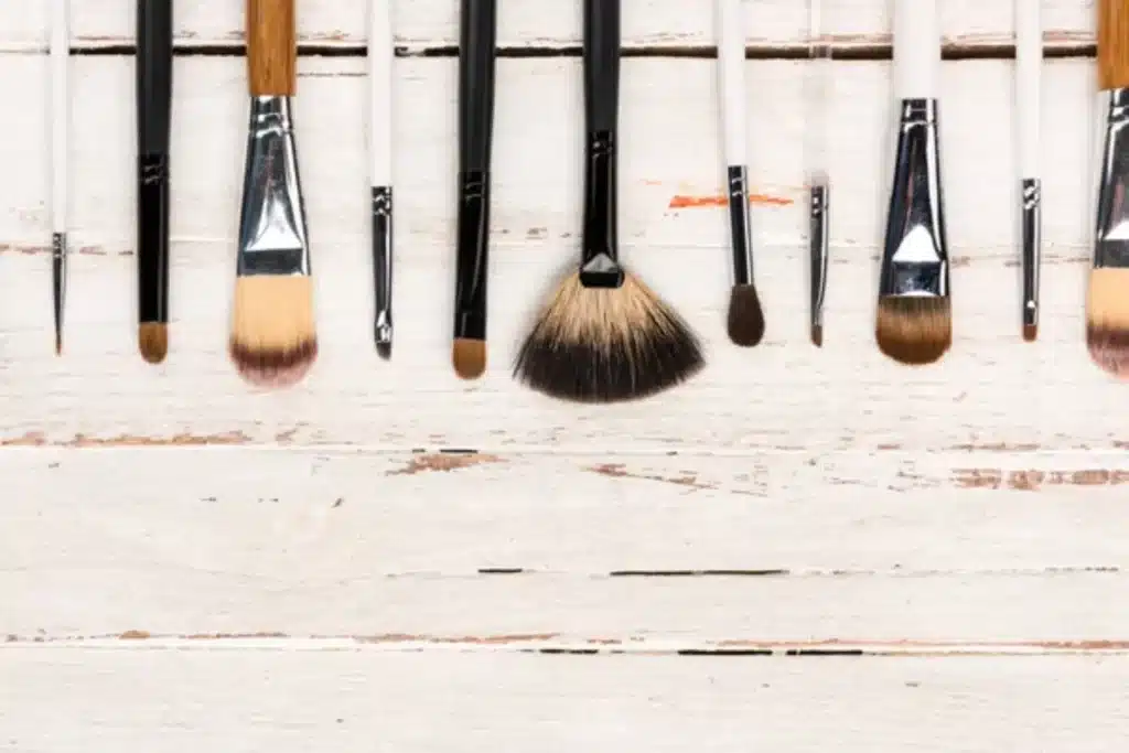 All You Need to Know About Luxury Makeup Brushes 5 All You Need to Know About Luxury Makeup Brushes