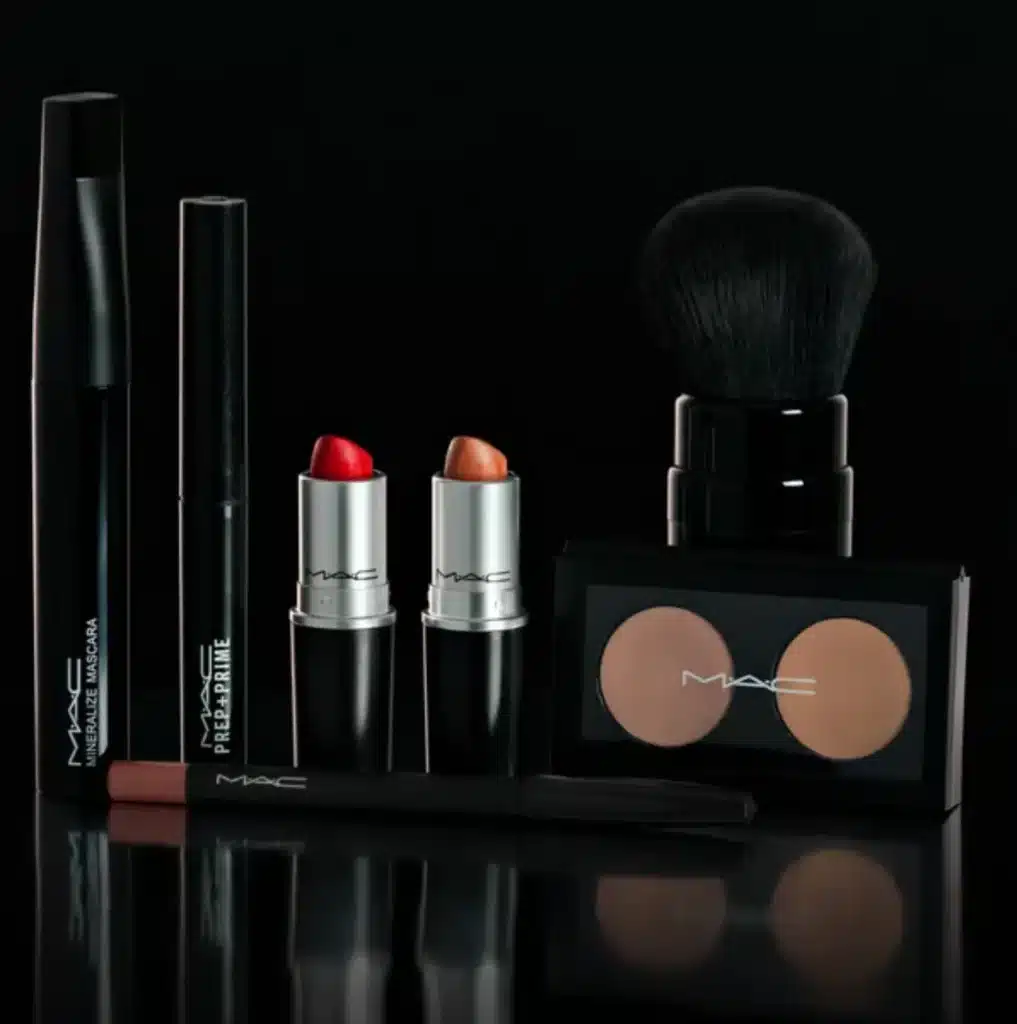 All You Need to Know About Luxury Makeup Brushes 6 All You Need to Know About Luxury Makeup Brushes